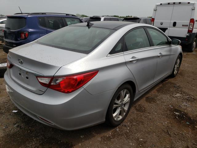 Photo 3 from auction – 2013 HYUNDAI SONATA SE with VIN 5NPEC4AC1DH538549