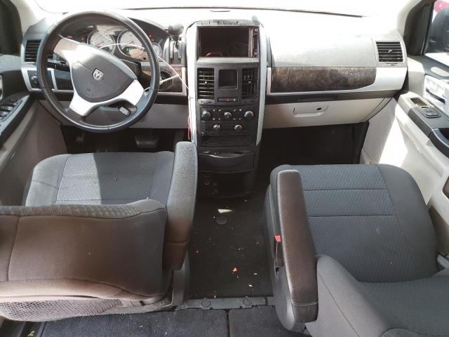 Photo 8 from auction – 2010 DODGE GRAND CARA with VIN 2D4RN5D17AR180371