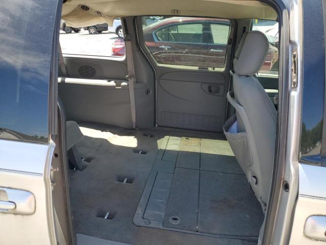 Photo 11 from auction – 2005 CHRYSLER TOWN & COU with VIN 2C4GP44R25R110300