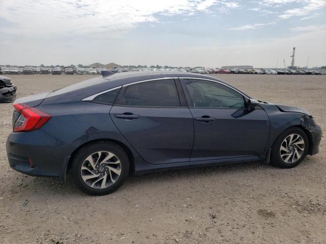 Photo 3 from auction – 2017 HONDA CIVIC EX with VIN 2HGFC2F7XHH572123
