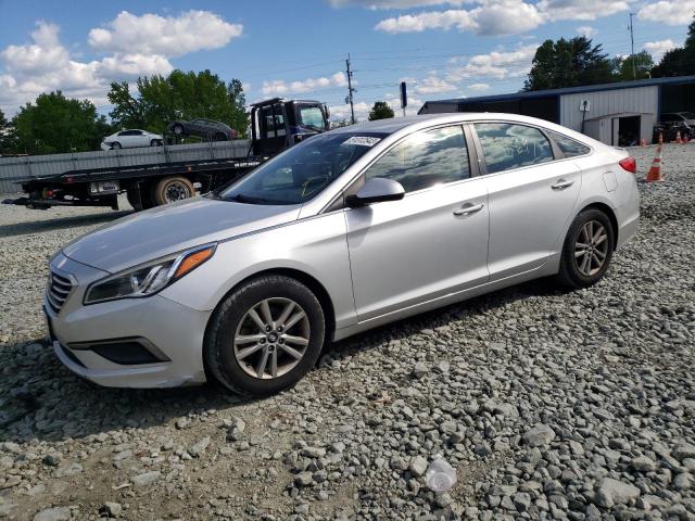 HYUNDAI SONATA SE 2016 with VIN 5NPE24AF0GH305716 - Photo from auction