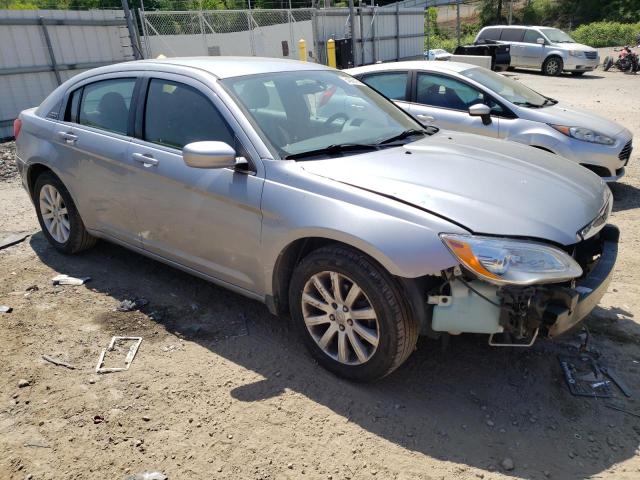 Photo 4 from auction – 2013 CHRYSLER 200 TOURIN with VIN 1C3CCBBG8DN569489