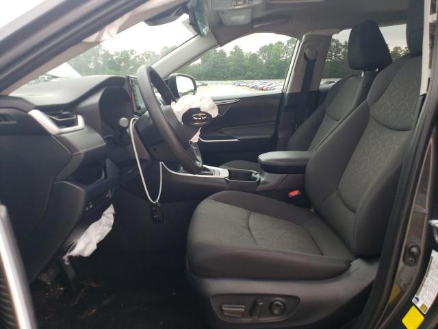 Photo 7 from auction – 2022 TOYOTA RAV4 XLE with VIN 2T3W1RFV2NC203748