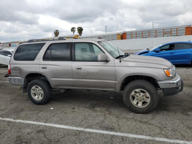 Photo 4 from auction – 2002 TOYOTA 4RUNNER SR with VIN JT3GN86R820247276