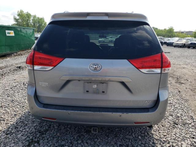 Photo 6 from auction – 2013 TOYOTA SIENNA XLE with VIN 5TDDK3DC7DS053170