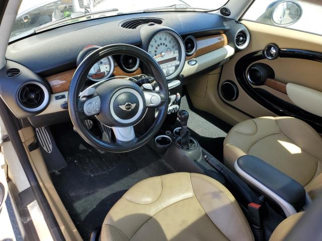 Photo 8 from auction – 2010 MINI COOPER S C with VIN WMWMM3C52ATZ33488