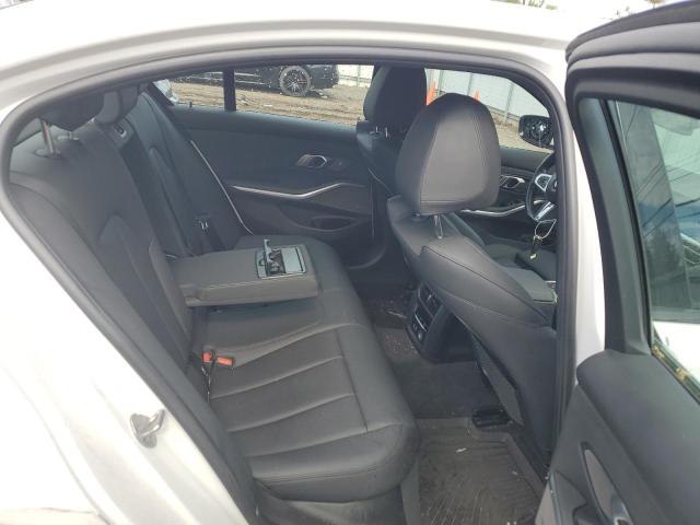 Photo 10 from auction – 2020 BMW 330XI with VIN 3MW5R7J06L8B27040