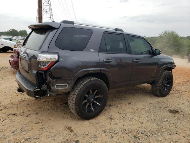 Photo 3 from auction – 2022 TOYOTA 4RUNNER SR with VIN JTEFU5JR6N5257386