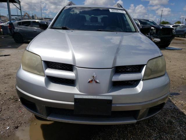 Photo 5 from auction – 2004 MITSUBISHI OUTLANDER with VIN JA4LX31F24U044118