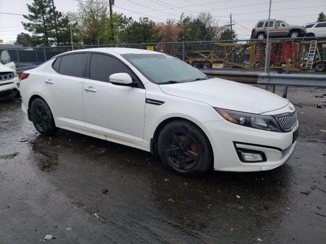 Photo 4 from auction – 2015 KIA OPTIMA LX with VIN 5XXGM4A70FG370877