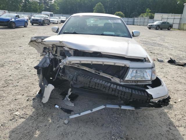 Photo 5 from auction – 2004 MERCURY GRAND MARQ with VIN 2MEFM74W04X622366