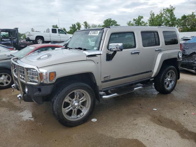 HUMMER H3 2006 with VIN 5GTDN136768228296 - Photo from auction
