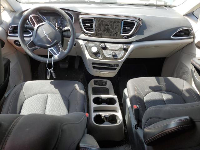 Photo 8 from auction – 2017 CHRYSLER PACIFICA T with VIN 2C4RC1DG7HR676345