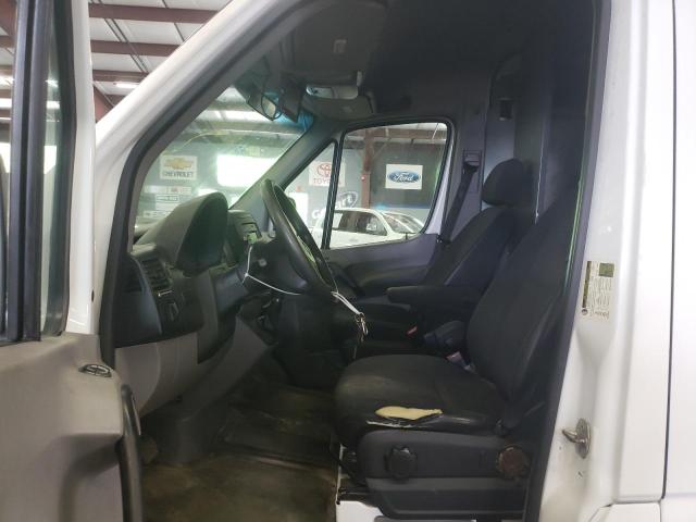 Photo 7 from auction – 2014 MERCEDES-BENZ SPRINTER 2 with VIN WD3PE8CC1E5876469