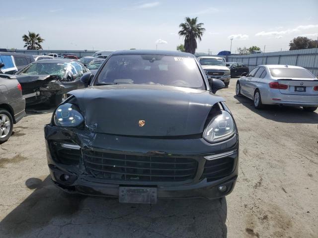 Photo 5 from auction – 2017 PORSCHE CAYENNE with VIN WP1AA2A29HKA83620