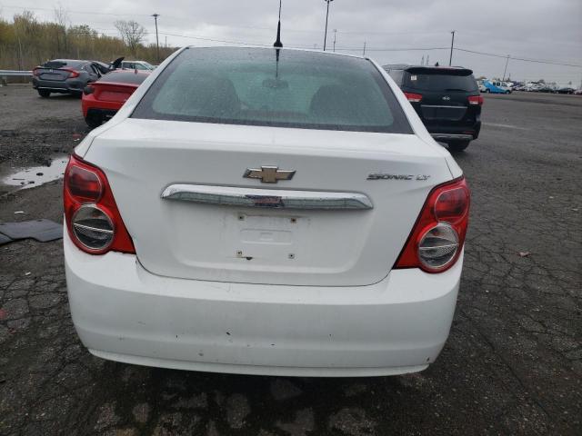 Photo 6 from auction – 2014 CHEVROLET SONIC LT with VIN 1G1JC5SH4E4200075