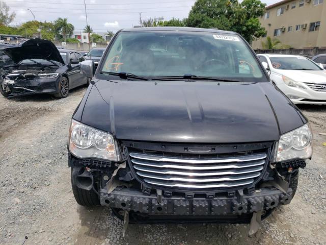 Photo 5 from auction – 2016 CHRYSLER TOWN & COU with VIN 2C4RC1CG8GR159006