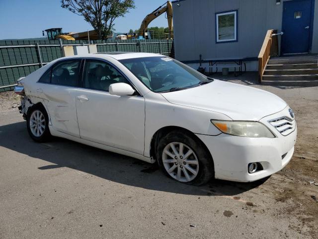 Zdjęcie 4 z aukcji – 2010 TOYOTA CAMRY BASE z VIN 4T4BF3EK7AR021135