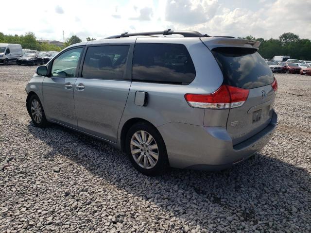Photo 2 from auction – 2013 TOYOTA SIENNA XLE with VIN 5TDDK3DC7DS053170