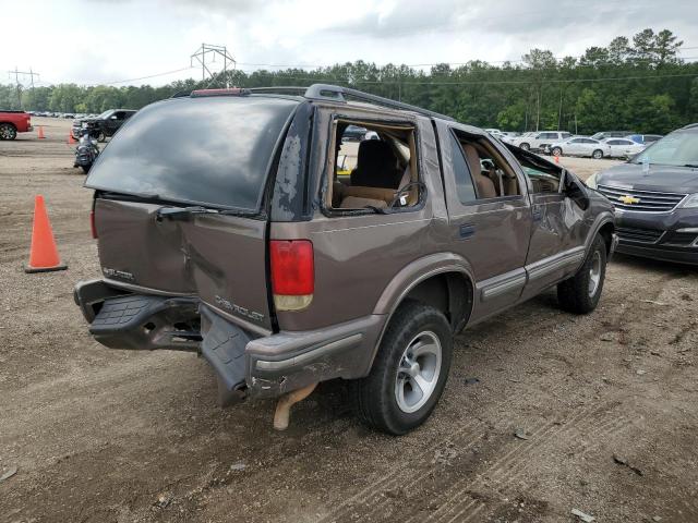 Photo 3 from auction – 1998 CHEVROLET BLAZER with VIN 1GNCS13W6W2232359