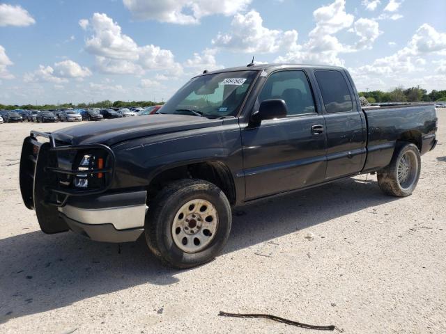 CHEVROLET SILVERADO 2004 with VIN 2GCEC19T641264124 - Photo from auction