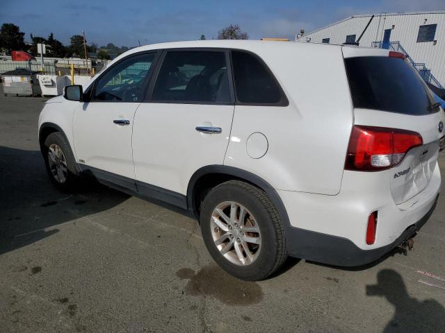 Photo 2 from auction – 2015 KIA SORENTO LX with VIN 5XYKTCA62FG650097