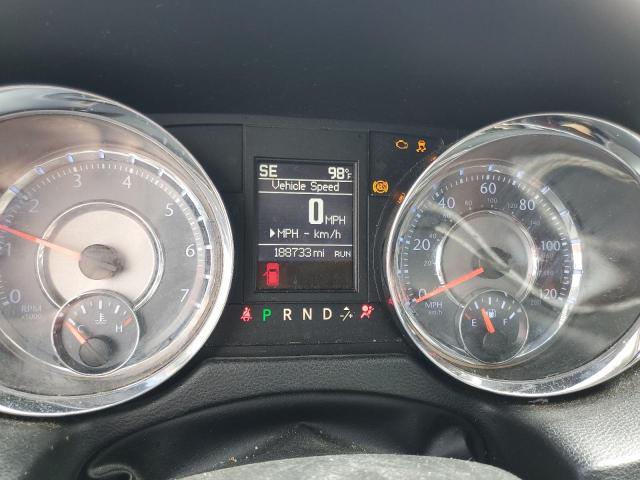 Photo 9 from auction – 2014 CHRYSLER TOWN & COU with VIN 2C4RC1BGXER442084