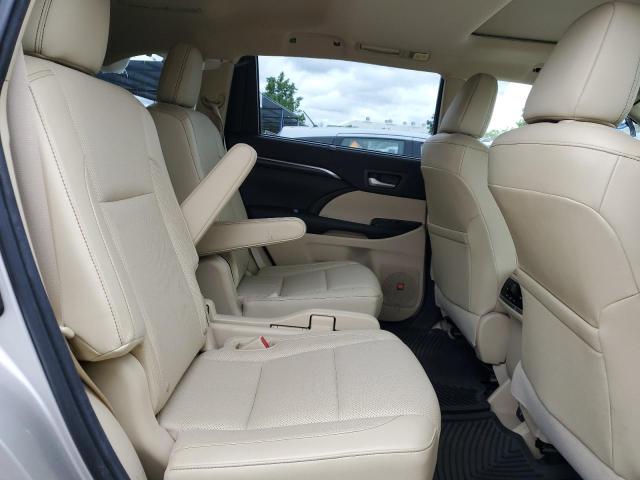 Photo 11 from auction – 2015 TOYOTA HIGHLANDER with VIN 5TDYKRFH1FS062589