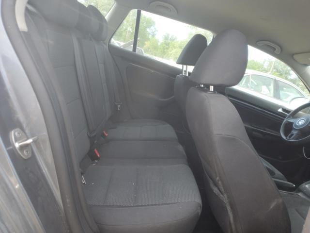 Photo 10 from auction – 2012 VOLKSWAGEN JETTA S with VIN 3VWPX7AJ3CM686513