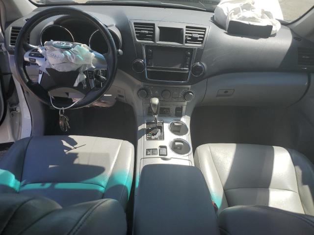 Photo 8 from auction – 2013 TOYOTA HIGHLANDER with VIN 5TDBK3EH7DS270607