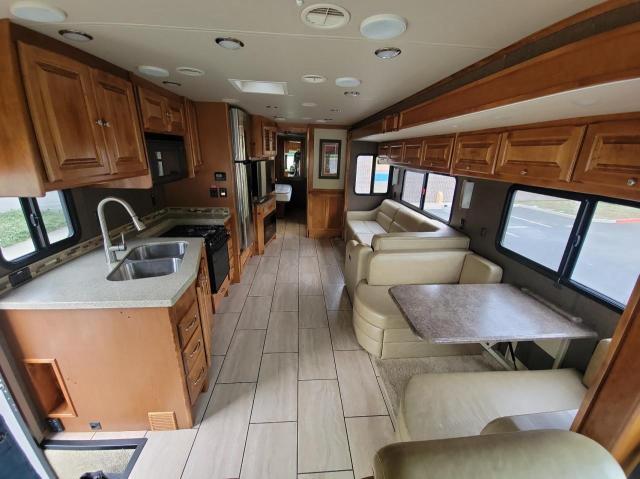 Photo 9 from auction – 2016 FORD F53 with VIN 1F66F5DYXG0A00350