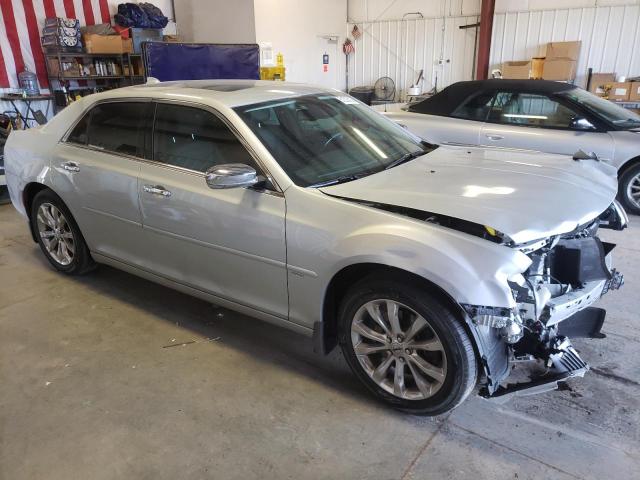 Photo 4 from auction – 2019 CHRYSLER 300 LIMITE with VIN 2C3CCAKG2KH676781