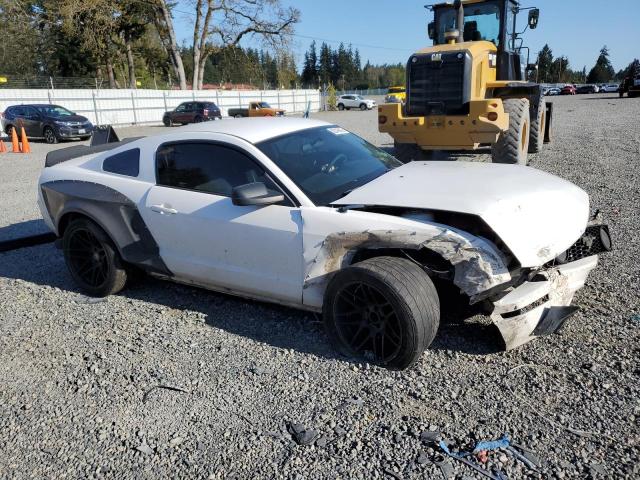 Photo 4 from auction – 2005 FORD MUSTANG with VIN 1ZVFT80N355136609