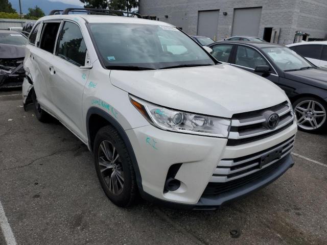 Photo 4 from auction – 2018 TOYOTA HIGHLANDER with VIN 5TDZARFH1JS038065