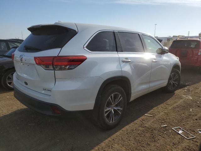 Photo 3 from auction – 2018 TOYOTA HIGHLANDER with VIN 5TDBZRFH2JS865101