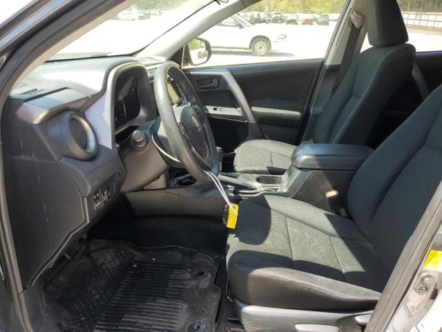 Photo 7 from auction – 2017 TOYOTA RAV4 LE with VIN JTMBFREV5HD199275