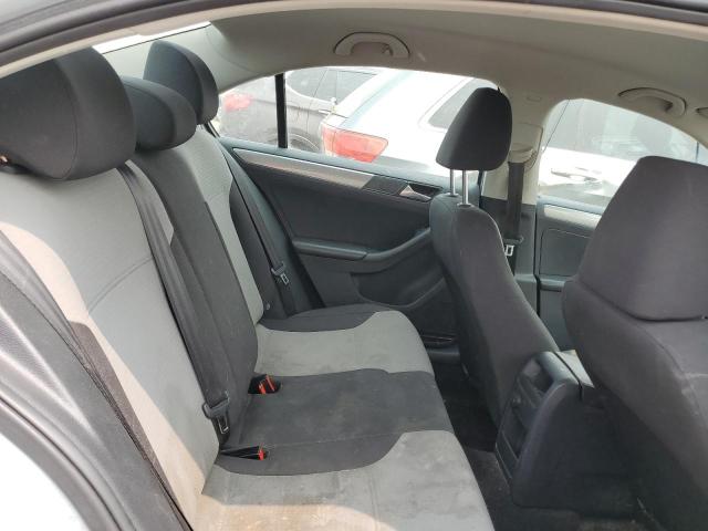 Photo 10 from auction – 2017 VOLKSWAGEN JETTA S with VIN 3VW2B7AJ6HM236273