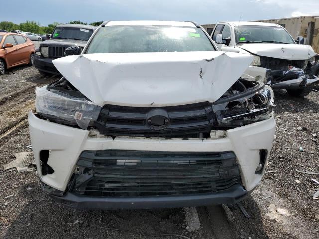 Photo 5 from auction – 2018 TOYOTA HIGHLANDER with VIN 5TDJZRFH8JS851134
