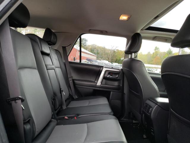 Photo 11 from auction – 2016 TOYOTA 4RUNNER SR with VIN JTEBU5JR2G5297658