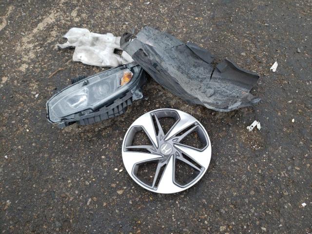 Photo 12 from auction – 2020 HONDA CIVIC LX with VIN 19XFC2F67LE024333