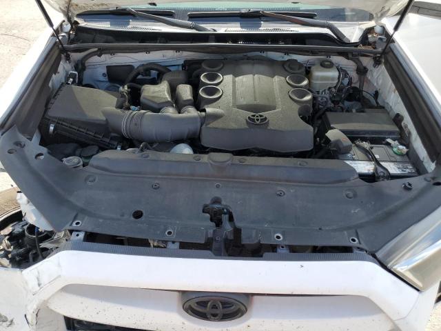 Zdjęcie 12 z aukcji – 2017 TOYOTA 4RUNNER SR z VIN JTEBU5JRXH5465760