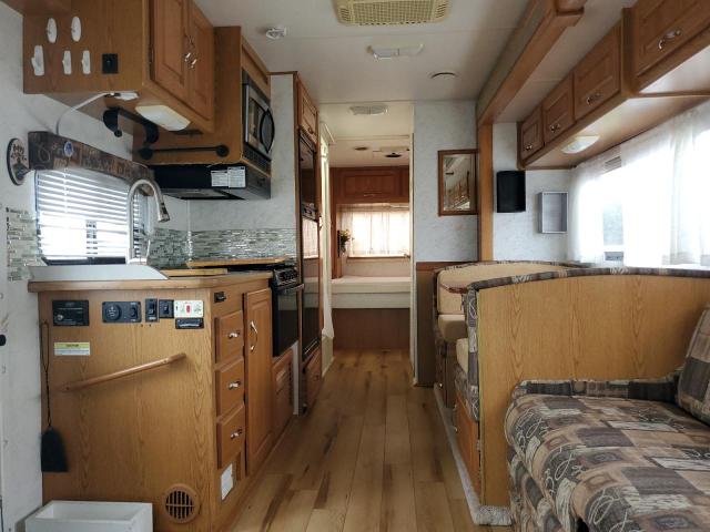 Photo 6 from auction – 2003 FOUR TRAILER with VIN 1FDXE45S53HA60407