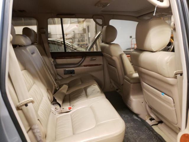 Photo 11 from auction – 2001 LEXUS LX 470 with VIN JTJHT00W713502029