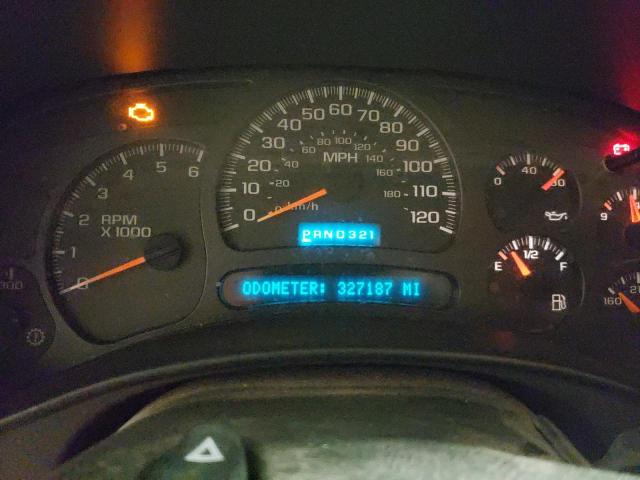Снимка 9 от търг – 2005 GMC SIERRA C25 с VIN 1GTHC23U05F879900
