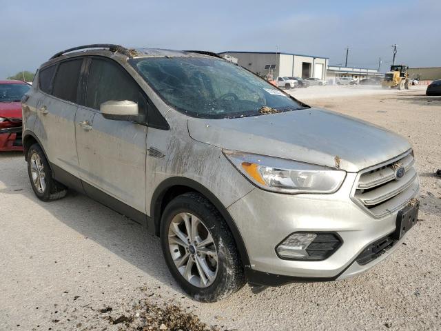 Photo 4 from auction – 2018 FORD ESCAPE SE with VIN 1FMCU9GD6JUD43402