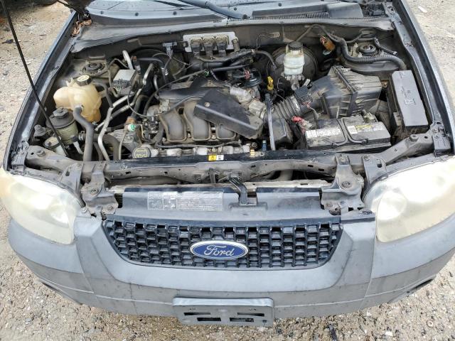 Photo 11 from auction – 2005 FORD ESCAPE XLT with VIN 1FMYU03195KB28241