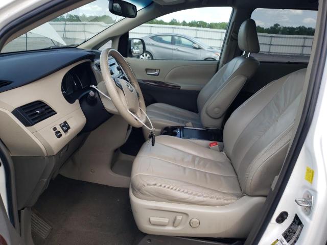 Photo 7 from auction – 2011 TOYOTA SIENNA XLE with VIN 5TDYK3DC5BS097750
