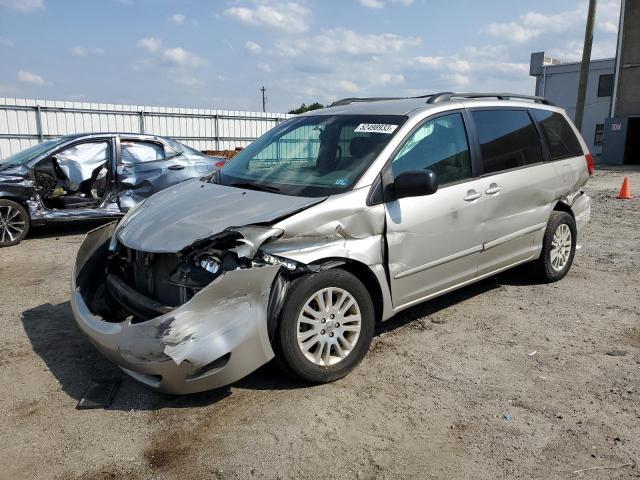 TOYOTA SIENNA LE 2007 with VIN 5TDBK23C67S008535 - Photo from auction