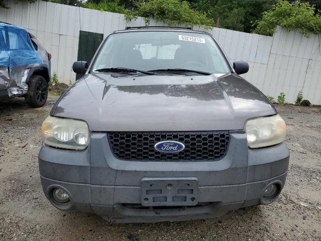 Photo 5 from auction – 2005 FORD ESCAPE XLT with VIN 1FMYU03195KB28241