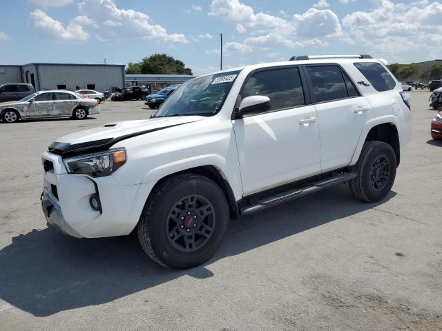 TOYOTA 4RUNNER SR 2017 with VIN JTEBU5JRXH5465760 - Photo from auction
